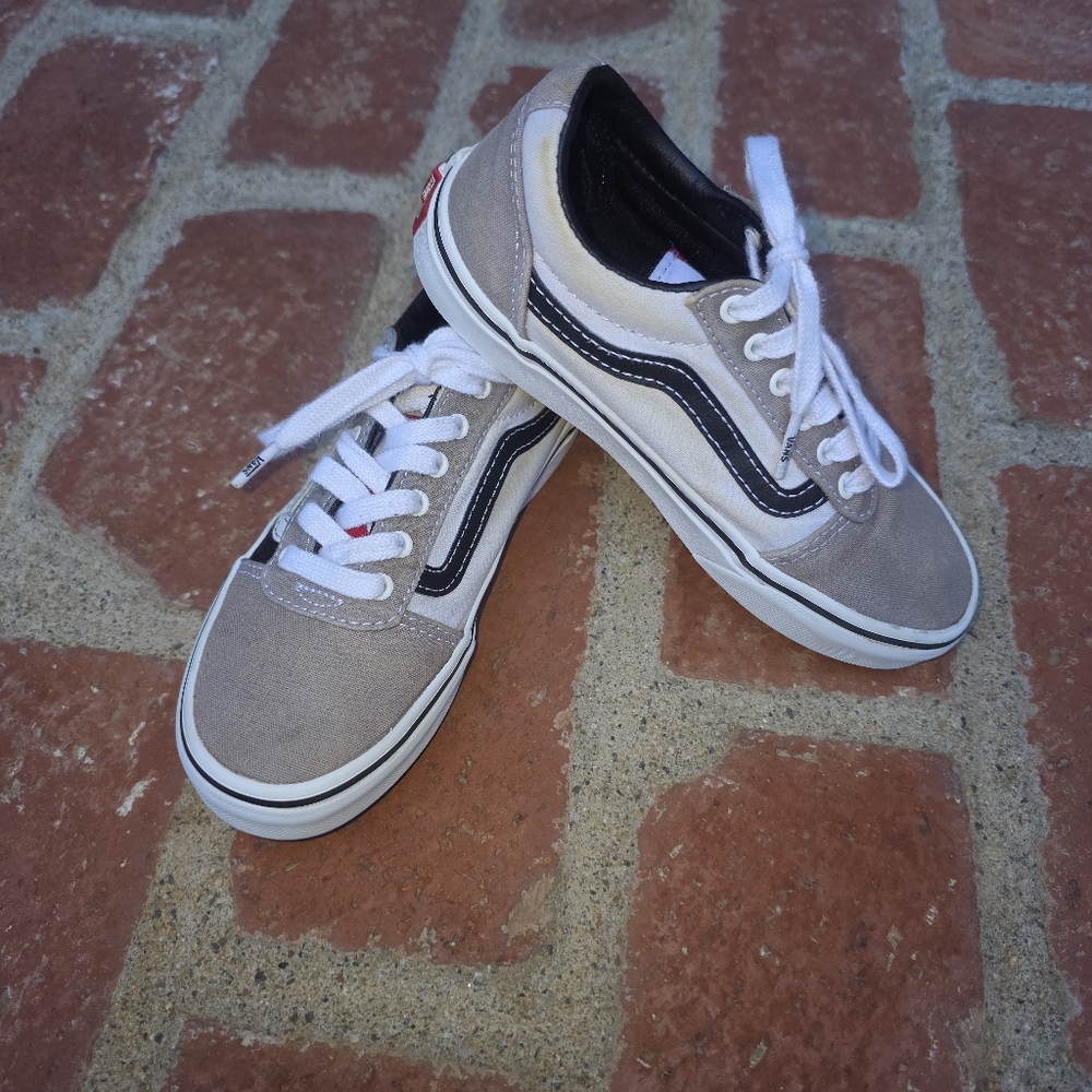 Vans® Ward Yacht Club Sneakers Boys 1 Grey‎ Black White Skate Nautical GUC